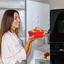 Load image into Gallery viewer, Collapsible Adjustable Reusable Pizza Storage Container with 5 Microwavable Serving Trays
