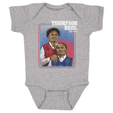 将图片加载到图库查看器，Amen Thompson &amp; Ausar Thompson Step Brothers WHT
