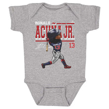 将图片加载到图库查看器，Ronald Acuna Jr. Cartoon WHT
