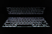 将图片加载到图库查看器，MacBook Pro (2015) 13-inch – Intel Core i5 2.7GHz – Iris Graphics 6100
