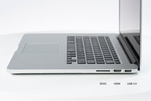Load image into Gallery viewer, Apple MacBook Pro Core i7 2.6 15" Dual Graphics 16GB RAM ME874LL/A
