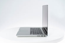 Load image into Gallery viewer, MacBook Pro (2015) 15-inch – Intel Core i7 2.5GHz – AMD Radeon R9 M370X
