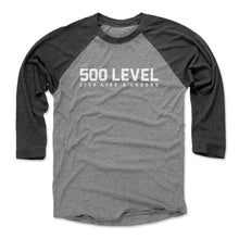 将图片加载到图库查看器，500 LEVEL Wordmark WHT
