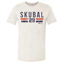 将图片加载到图库查看器，Tarik Skubal Detroit Font
