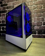 将图片加载到图库查看器，Custom White Gaming Desktop - i7  – 3.40 GHz Processor – Open Box
