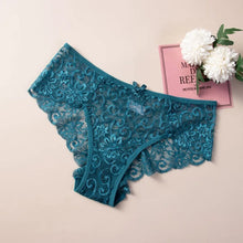 Load image into Gallery viewer, Plus Size S/XL Fashion High Quality Women's Panties Breathable Female Underwear Sexy Lace Lingerie
