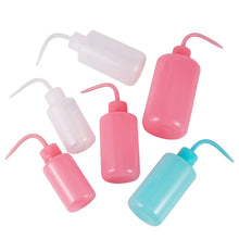 Load image into Gallery viewer, 150/250/500ml Capacity Tattoo Wash Clear White Plastic Green Soap Squeeze Bottle Laboratory Measuring Bottle
