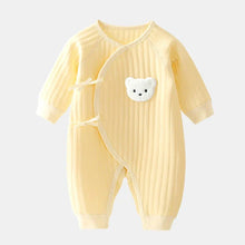 将图片加载到图库查看器，Baby Winter Bodysuit (0–6M) – Thick Cotton Animal Print Onesie for Boys &amp; Girls
