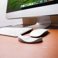 将图片加载到图库查看器，Ergonomic Gel Mouse Pad - Wrist Support &amp; Non-Slip Design
