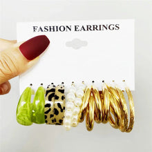 Load image into Gallery viewer, Gold Butterfly &amp; Heart Dangle Earrings Set – Acrylic Drop Jewelry for Women
