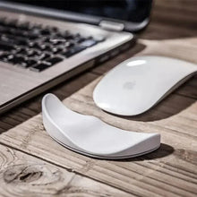 将图片加载到图库查看器，Ergonomic Gel Mouse Pad - Wrist Support &amp; Non-Slip Design
