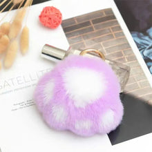 将图片加载到图库查看器，Cat Paw Plush Keychain – Cute Fluffy Faux Fur Pendant for Bags &amp; Keys
