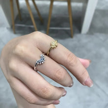 Load image into Gallery viewer, 2pc/set Summer Couple Ring Set Sky Blue Sparkling Moon and Sun Ring 2023 New Women's Stackable Finger Set Engagement Jewelry
