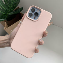 将图片加载到图库查看器，Silicone Soft Thick Protective Rubber Phone Basic Case For iPhone 14 13 Pro Max Case Luxury Silicone Phone Case for iPhone Solid Color Classic Camera Protection Case

