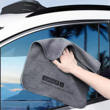 Load image into Gallery viewer, New Car Cleaning Drying Cloth Car Care Cloth Detailing High Water Absorption Car Wash Towel Car Wash High End Microfiber Towel
