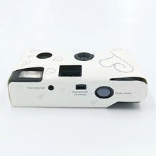 Load image into Gallery viewer, New 1-3PCS Retro 27 Photos 35mm Disposable Film Camera Manual Fool Optical Camera Children's Gift Single Use Camera Film Sets ﻿
