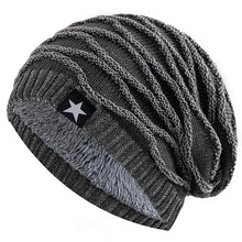 Load image into Gallery viewer, New Unisex Slouchy Winter Hats Add Fur Lined Men And Women Warm Beanie Cap Casual Five-pointed Star Decor Winter Knitted Hats
