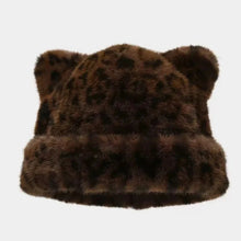 将图片加载到图库查看器，Leopard print plush teddy bear hat for women, sweet and cute, thick and warm, retro and versatile, hooded beanie.
