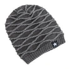 Load image into Gallery viewer, New Unisex Slouchy Winter Hats Add Fur Lined Men And Women Warm Beanie Cap Casual Five-pointed Star Decor Winter Knitted Hats
