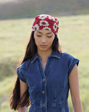 将图片加载到图库查看器，Essential Summer Scarf
