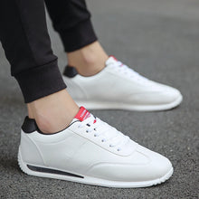 将图片加载到图库查看器，New Men Running Shoes Casual Shoes Fashion Sneakers Loafers Outdoor Male Leisure Sports Breathable Jogging Tenis Luxury Shoes
