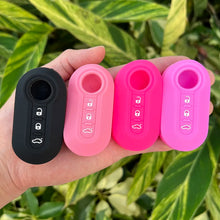 Load image into Gallery viewer, ZAD silicone key cover Case set shell skin For fiat 500 3 Buttons Flip remote Key Blank Fob Auto parts car accessories colorful
