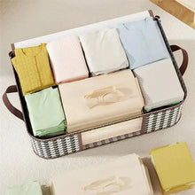 将图片加载到图库查看器，Large Clear Foldable Storage Box – Zippered Clothes Organizer with Handles
