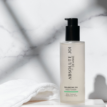 将图片加载到图库查看器，Hydrating Skin Toner
