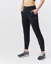 将图片加载到图库查看器，Valia Women's Black Jogger Pants
