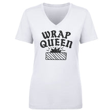 Load image into Gallery viewer, Christmas Wrap Queen
