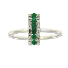 将图片加载到图库查看器，.25ct Emerald Diamond Ring 14KT White Gold
