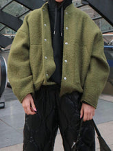 将图片加载到图库查看器，Autumn Casual Full Size Drop Shoulder Snap Down Jacket with Buttoned Front and Pockets

