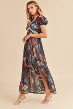 将图片加载到图库查看器，Lace Detail Slit Geometric Print Short Sleeve Comfortable Maxi Dress For Women, Elegant Lace, Alluring Slit, Sophisticated Geometric Print for Casual &amp; Dressy Occasions
