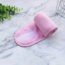 Load image into Gallery viewer, Adjustable Women's Headband - Soft, Non-Slip, Ideal for Makeup, Face Washing, Yoga, and Running

