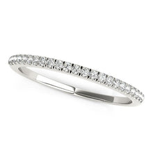 Load image into Gallery viewer, 14k White Gold Scallop Style Setting Diamond Wedding Band (1/8 cttw)
