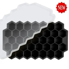 Load image into Gallery viewer, Amazing Honeycomb Ice Cube Trays Reusable Silicone Ice cube Mold Free Ice maker with Removable Lids
