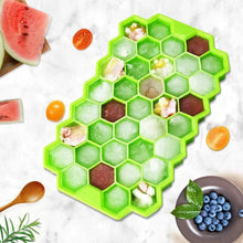 Load image into Gallery viewer, Amazing Honeycomb Ice Cube Trays Reusable Silicone Ice cube Mold Free Ice maker with Removable Lids
