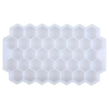 Load image into Gallery viewer, Amazing Honeycomb Ice Cube Trays Reusable Silicone Ice cube Mold Free Ice maker with Removable Lids
