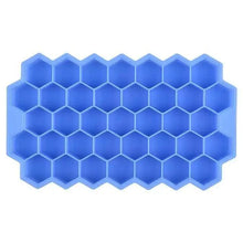Load image into Gallery viewer, Amazing Honeycomb Ice Cube Trays Reusable Silicone Ice cube Mold Free Ice maker with Removable Lids
