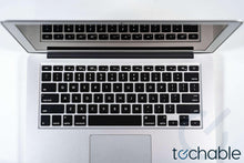 Load image into Gallery viewer, Apple MacBook Air 11-inch (2014) 1.7GHz i7 8GB RAM
