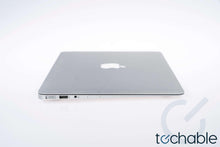 Load image into Gallery viewer, Apple MacBook Air 13-Inch Core i5 1.4GHz - 2.7GHz 2014 8GB MD711LL/B
