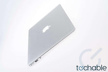 Load image into Gallery viewer, Apple MacBook Air 13-inch (Early 2015) 2.2GHz Core i7 8GB RAM MMGG2LL/A
