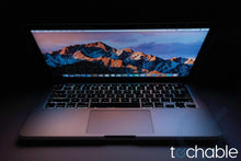 将图片加载到图库查看器，MacBook Pro (Early 2015) 13-Inch - 3.1GHz Core i7 - 16GB RAM - 1 TB SSD
