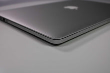 Load image into Gallery viewer, Apple MacBook Pro 15-inch 2013 2.7GHz Core i7 16GB RAM Dual GPU (Wear &amp; Tear Special)
