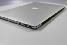 Load image into Gallery viewer, Apple MacBook Pro 15-inch 2013 2.8GHz Core i7 16GB RAM Dual GPU (Wear &amp; Tear Special)
