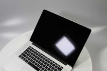 Load image into Gallery viewer, Apple MacBook Pro 15-inch 2013 2.8GHz Core i7 16GB RAM Dual GPU (Wear &amp; Tear Special)
