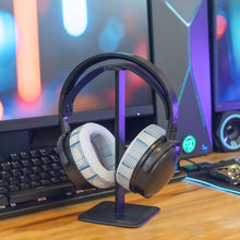 Load image into Gallery viewer, Audeze Maxwell Earpads - WC FreeZe Cooling Gel

