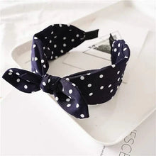 Load image into Gallery viewer, Audrey Hepburn Retro Vintage 1950s Headband
