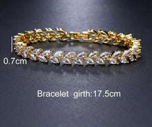 将图片加载到图库查看器，Luxury Diamond Shiny Fashion Charm AAA Cubic White Zircon Four Colors Leaf Jewelry Bracelets For Woman Elegance Wedding Party Gift
