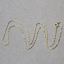 Load image into Gallery viewer, 14k Yellow Gold Classic Box Chain 0.45mm
